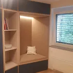 Jojo Apartman *