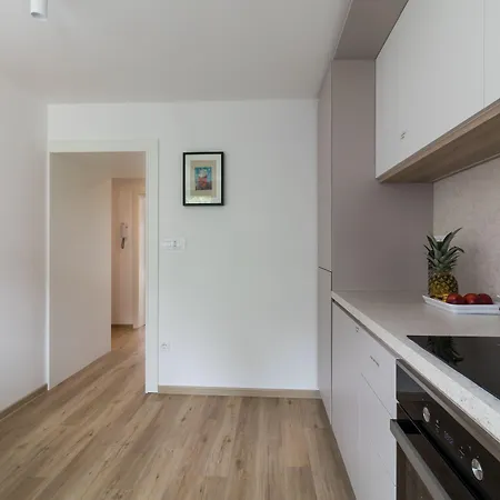 Jojo Apartment