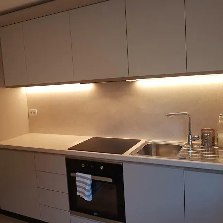 Jojo Apartment