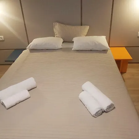 Апартаменти Jojo *